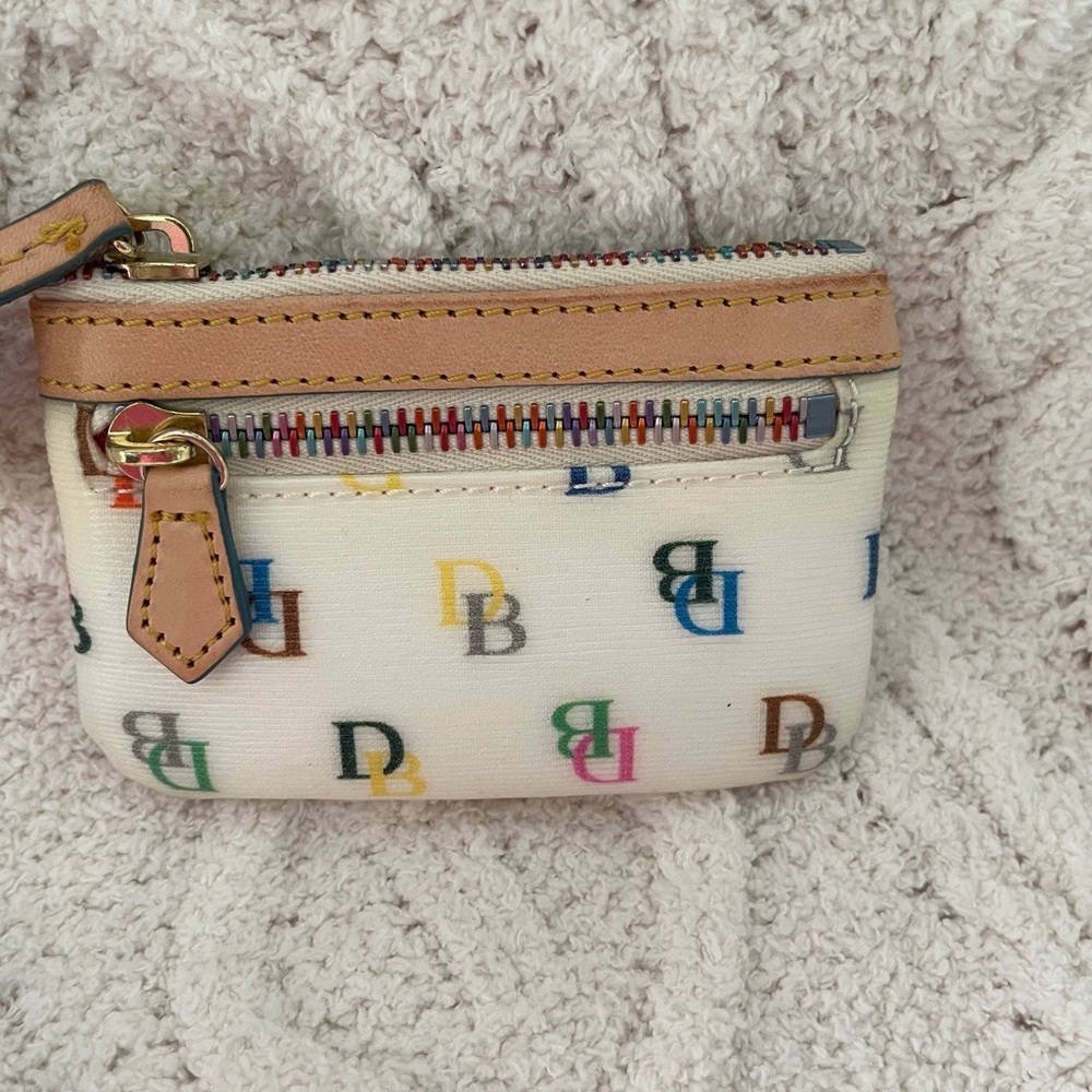Like new Dooney & Burke coin purse!